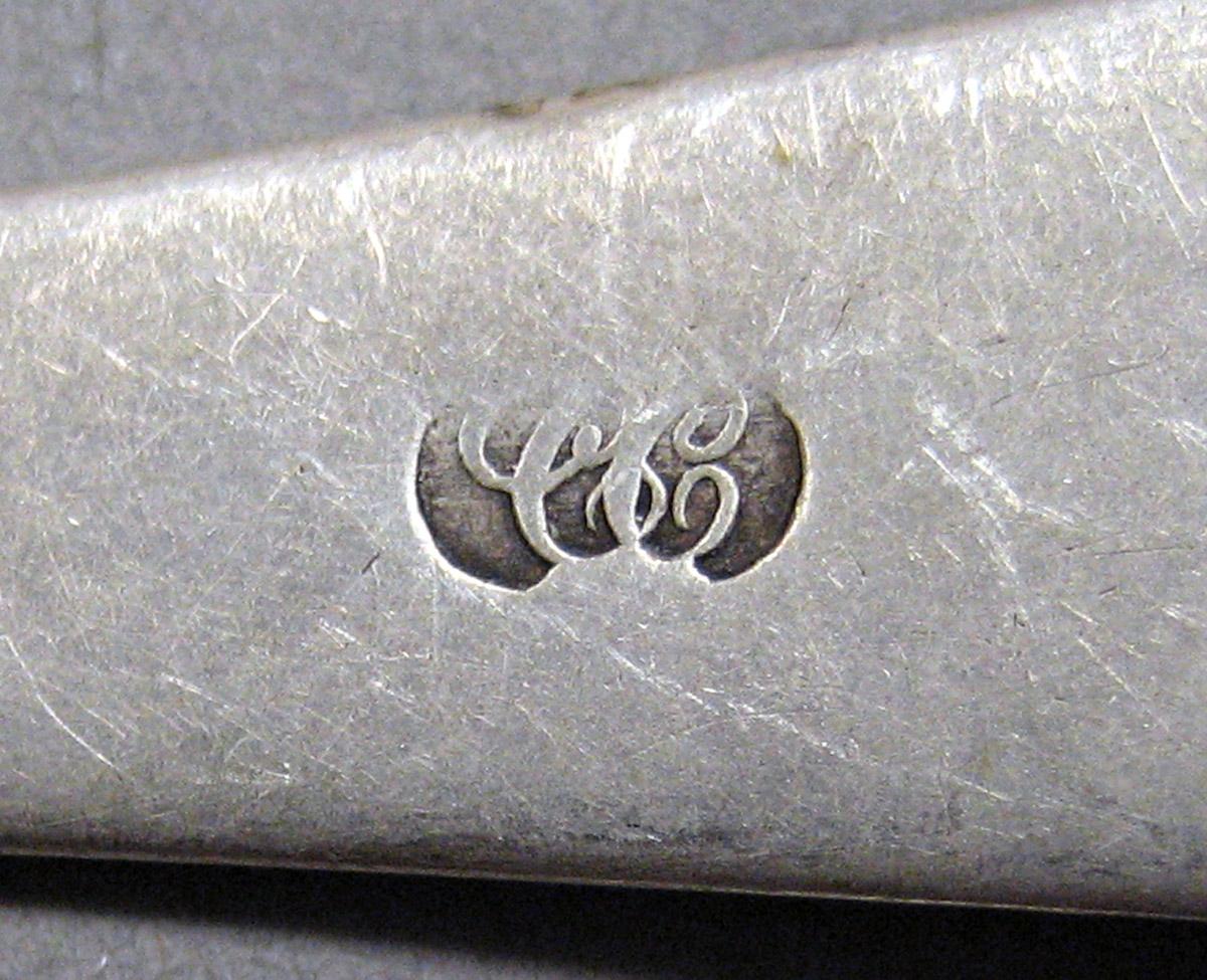 1998.0004.3782 Silver Spoon mark