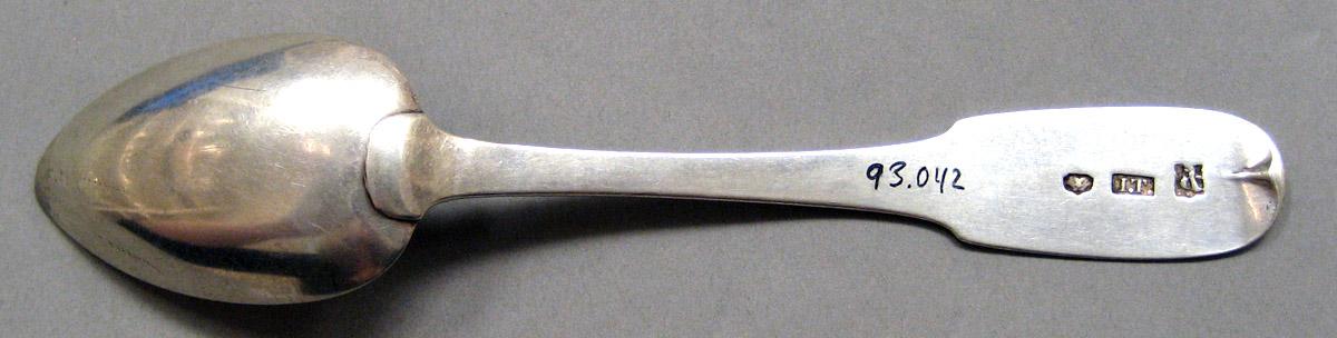 1998.0004.3785 Silver Spoon underside