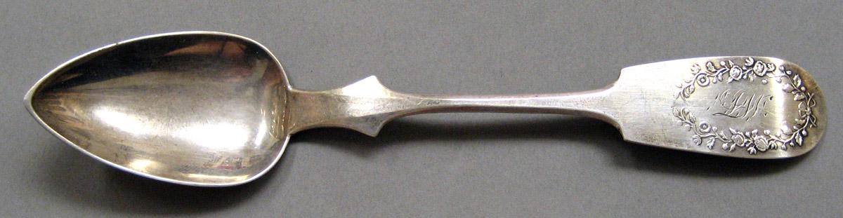 1998.0004.3786.001 Silver Spoon upper surface