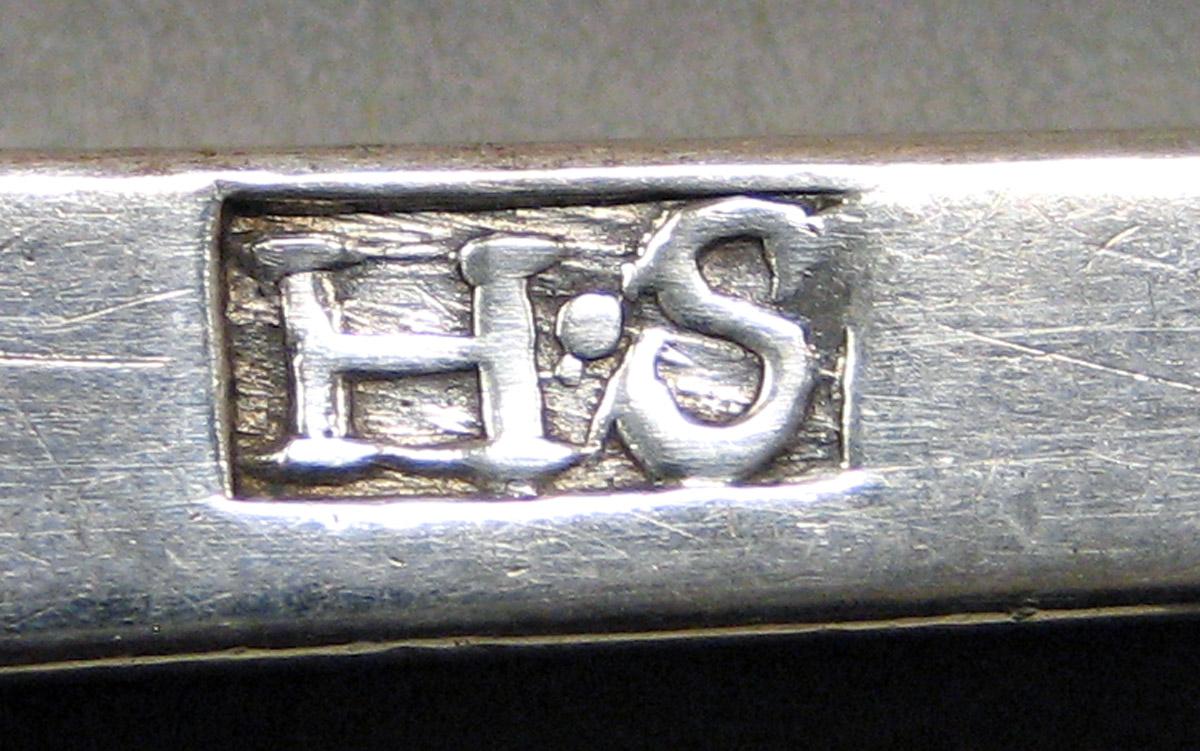 1998.0004.3791 Silver Spoon mark