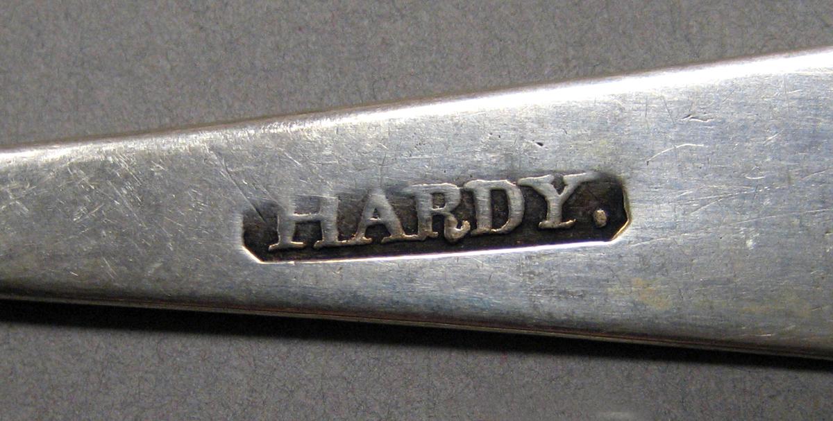 1998.0004.3796 Silver spoon mark