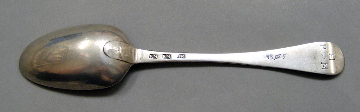 1998.0004.3798 Silver spoon underside