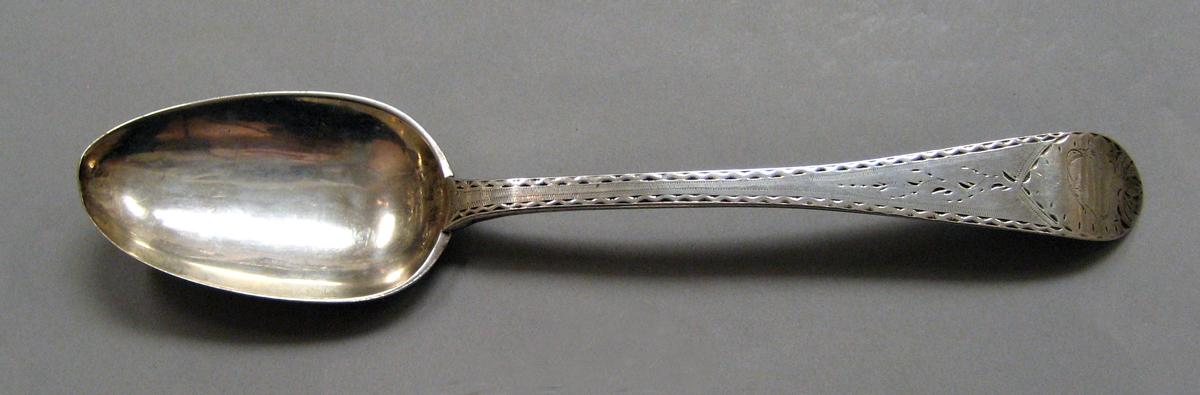 1998.0004.3800.001 Silver spoon upper surface