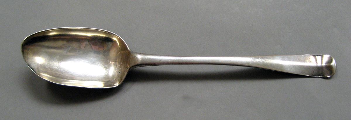 1998.0004.3801.001 Silver spoon upper surface
