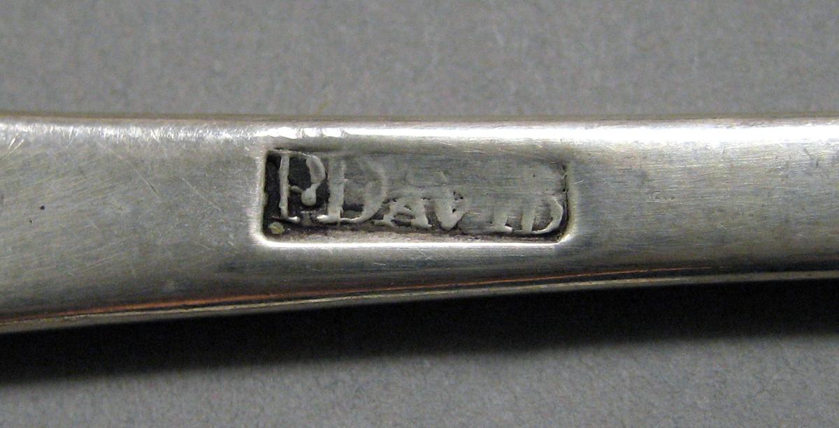 1998.0004.3801.002 Silver spoon mark