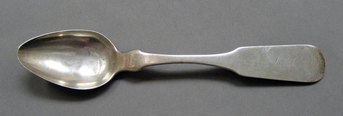 1998.0004.3808 Silver spoon upper surface