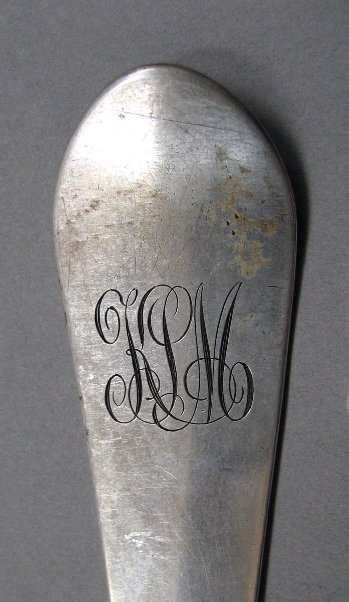 1998.0004.3811 Silver spoon engraving underside