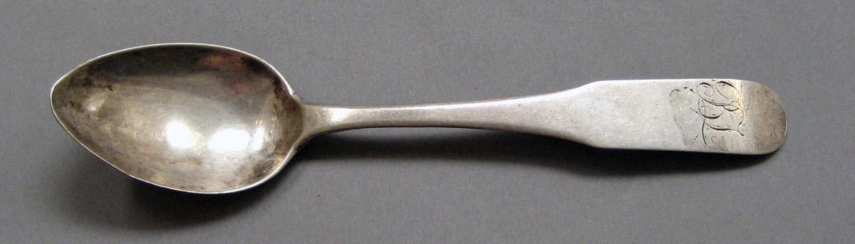 1998.0004.3816 Silver Spoon upper surface