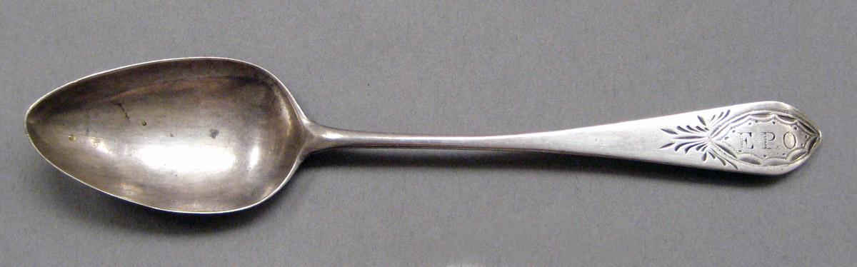 1998.0004.3829 Silver Spoon upper surface