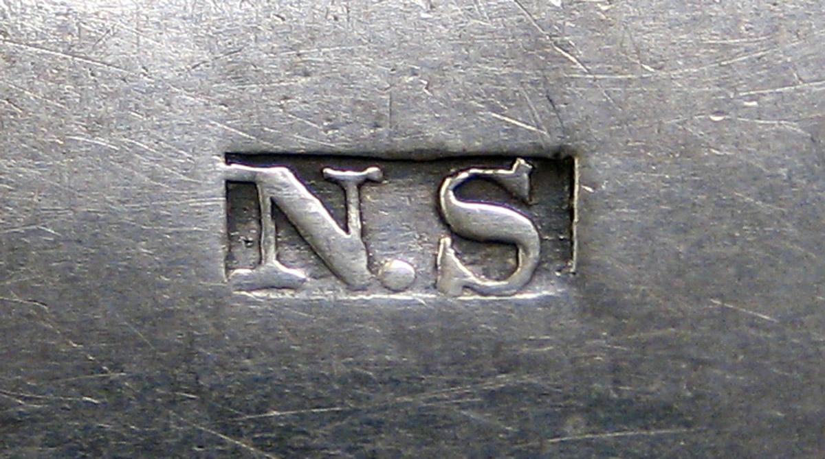 1998.0004.3831 Silver Spoon mark