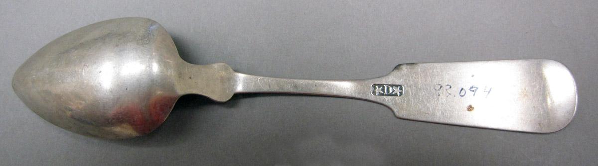 1998.0004.3837 Silver Spoon underside