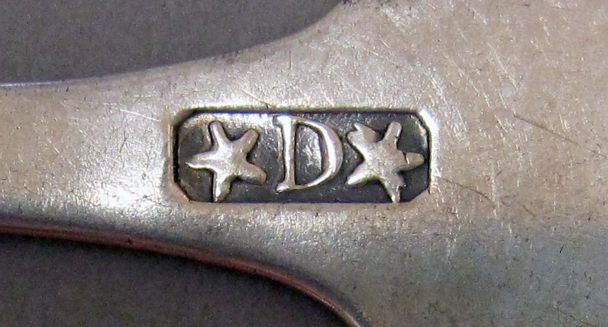 1998.0004.3837 Silver Spoon mark