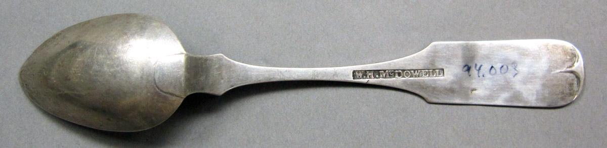 1998.0004.3845 Silver Spoon underside