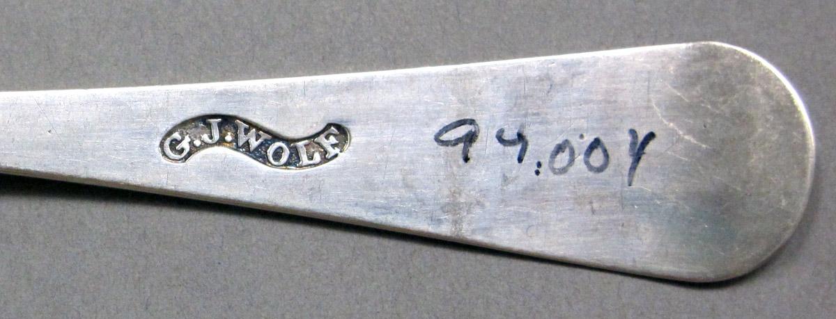 1998.0004.3846 Silver Spoon mark