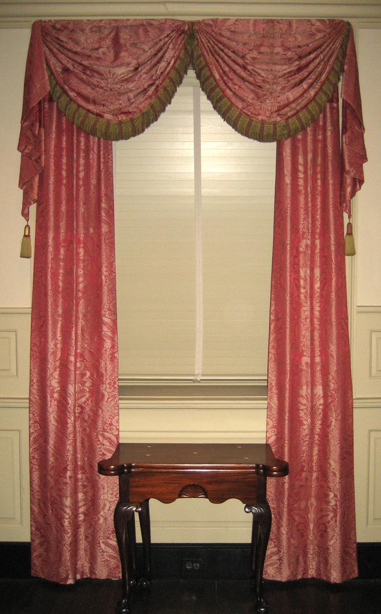 1958.0630.002 window treatment