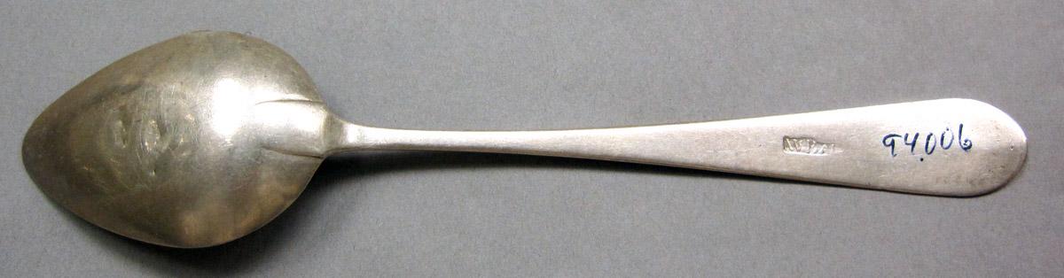 1998.0004.3848.002 Silver Spoon underside