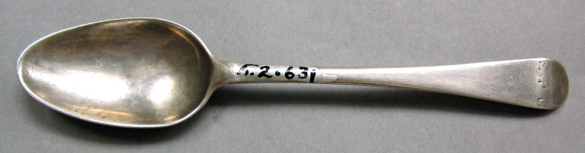 1998.0004.3855 Silver Spoon upper surface
