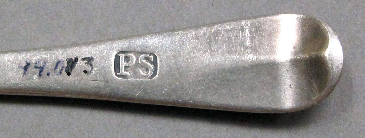 1998.0004.3855 Silver Spoon mark