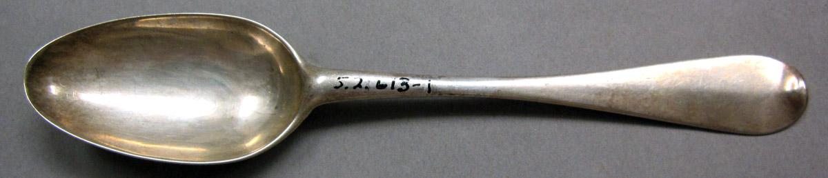 1998.0004.3859 Silver Spoon upper surface
