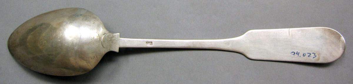 1998.0004.3865 Silver Spoon underside