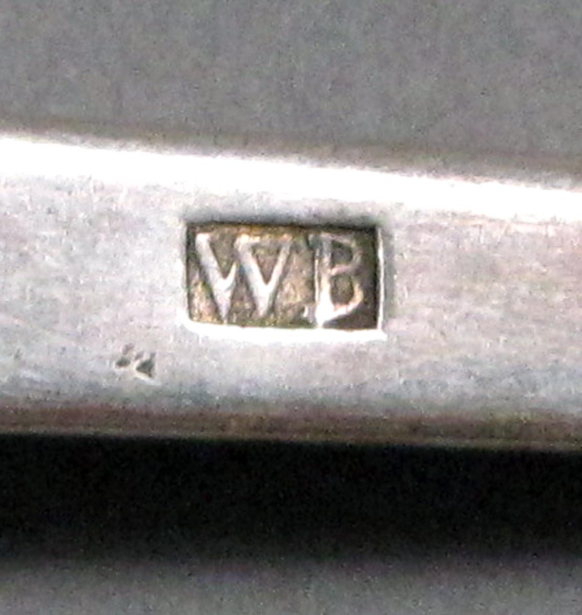 1998.0004.3866 Silver Spoon mark