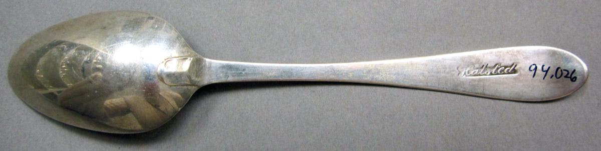 1998.0004.3868.002 Silver Spoon underside