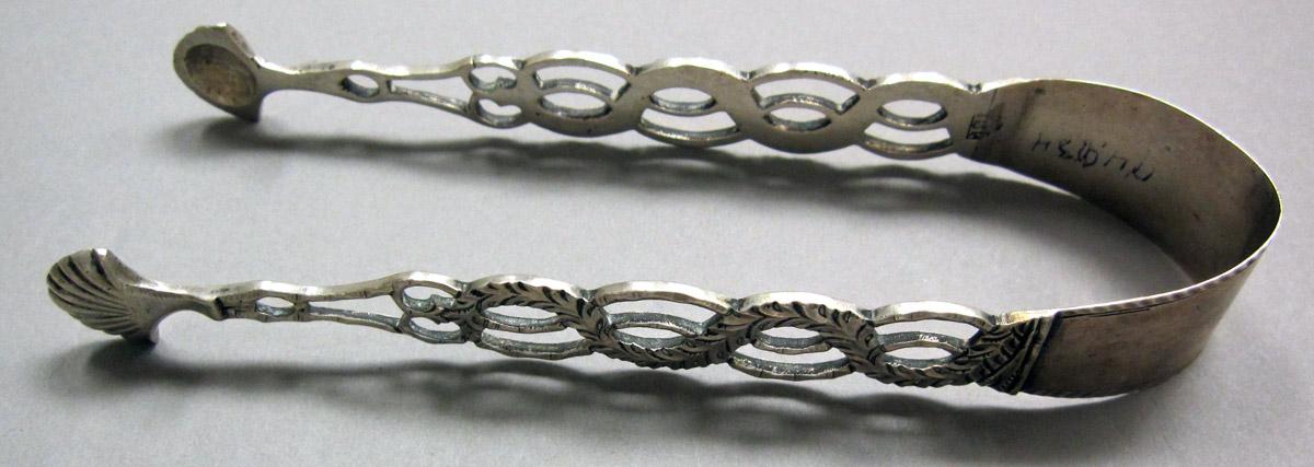 1998.0004.3876 Silver Tongs view 1