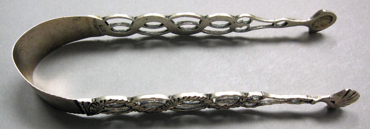 1998.0004.3876 Silver Tongs view 2