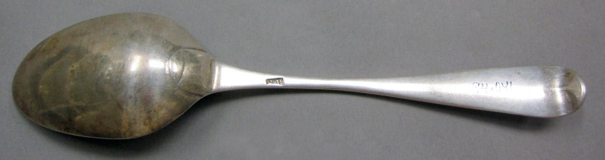 1998.0004.3883 Silver Spoon underside