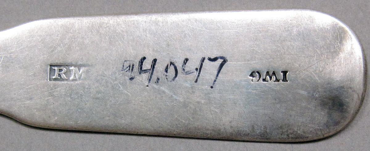 1998.0004.3889 Silver Spoon mark