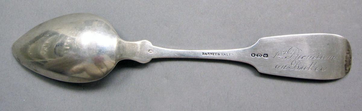 1998.0004.3890.002 Silver Spoon underside
