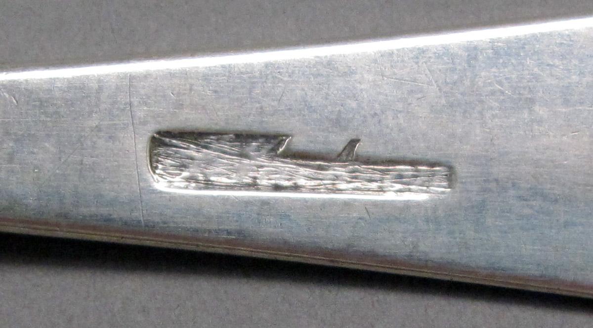 1998.0004.3895 Silver Spoon mark