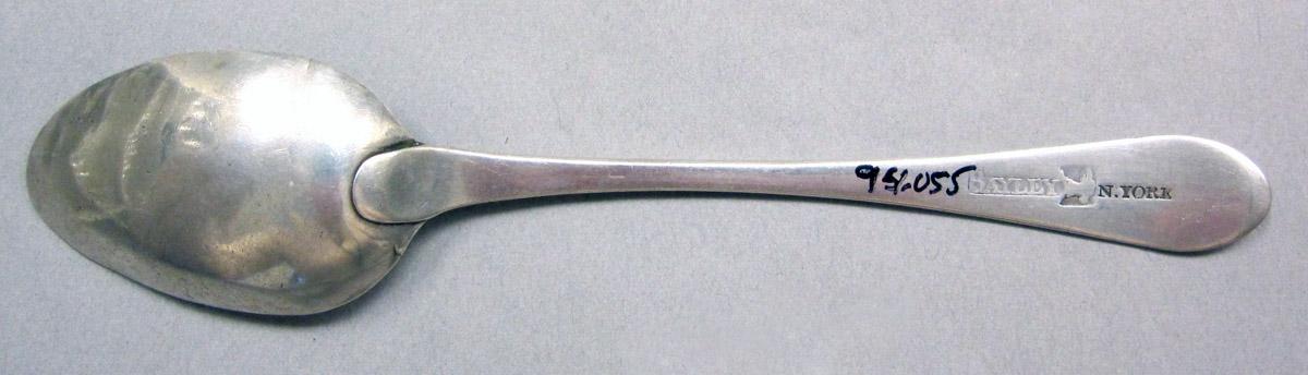 1998.0004.3897.001 Silver Spoon underside