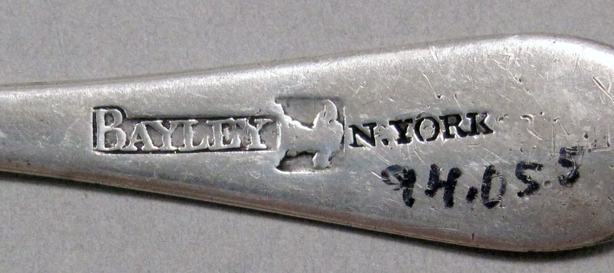 1998.0004.3897.002 Silver Spoon mark