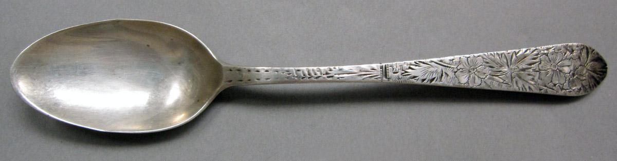 1998.0004.3900 Silver Spoon upper surface