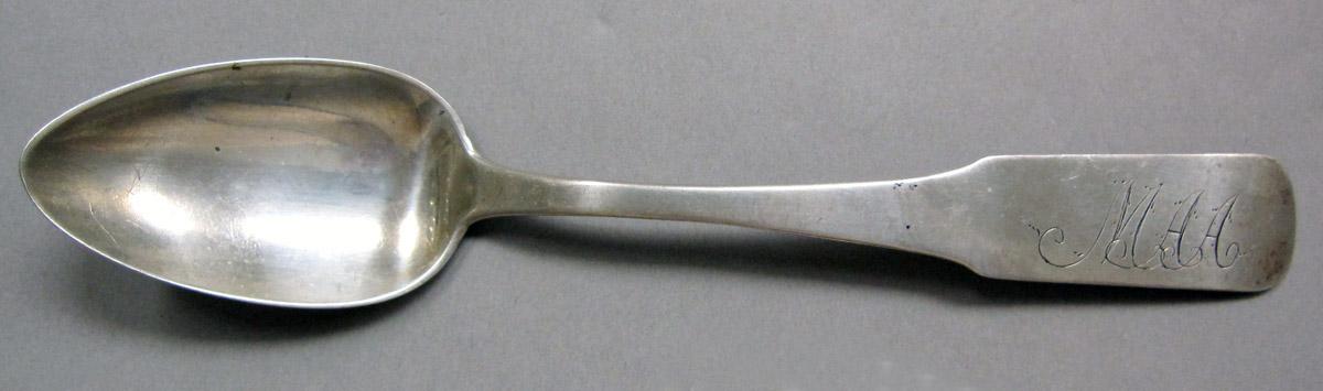 1998.0004.3905 Silver Spoon upper surface