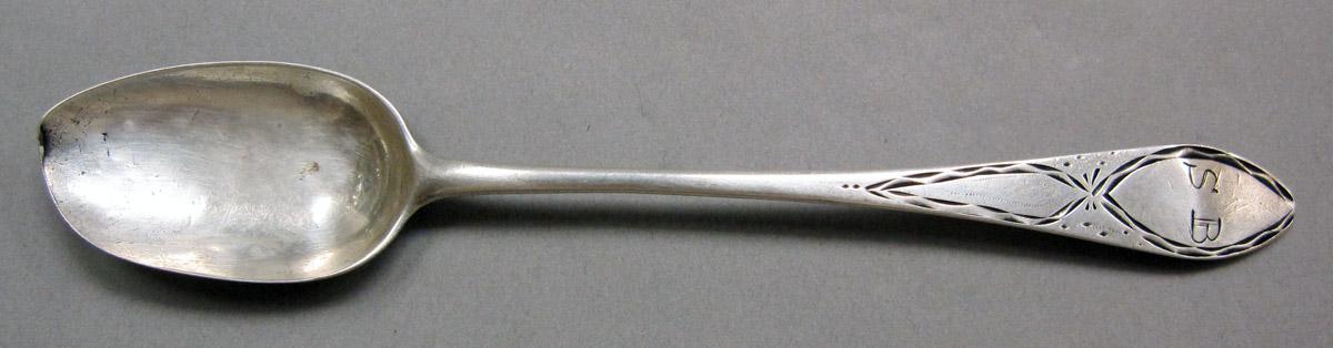 1998.0004.3906 Silver Spoon upper surface