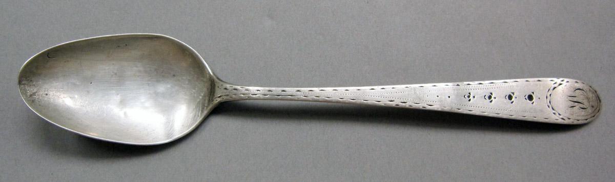 1998.0004.3907 Silver Spoon upper surface
