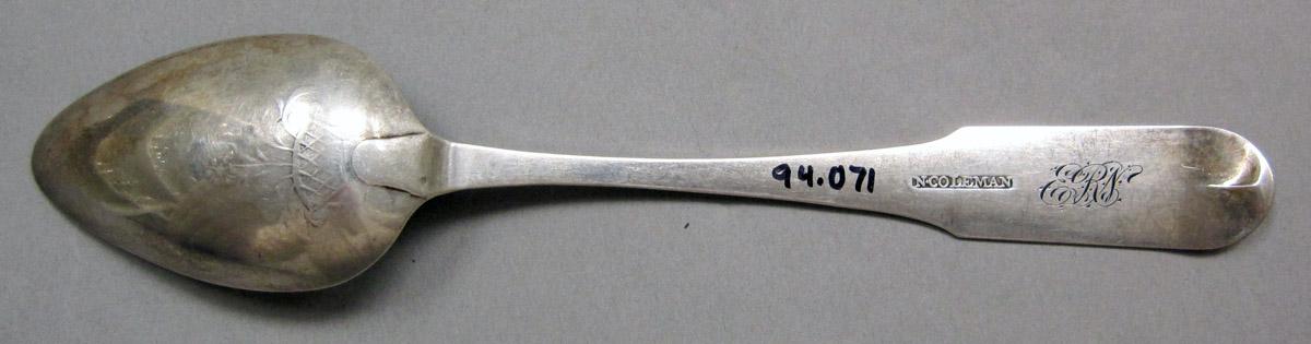 1998.0004.3913.001 Silver Spoon underside