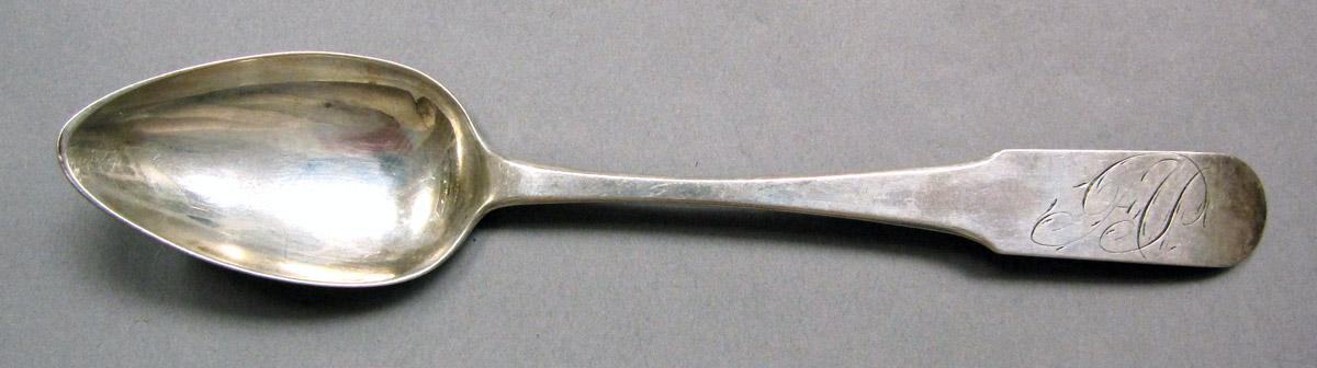 1998.0004.3913.003 Silver Spoon upper surface