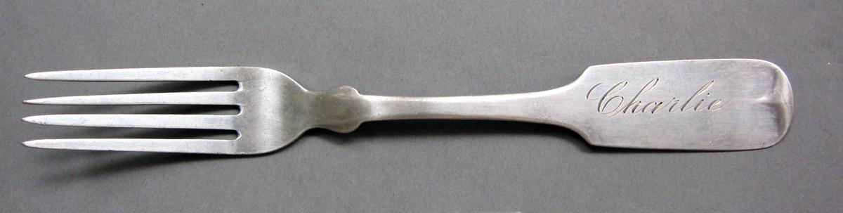 1998.0004.3914 Silver fork upper surface