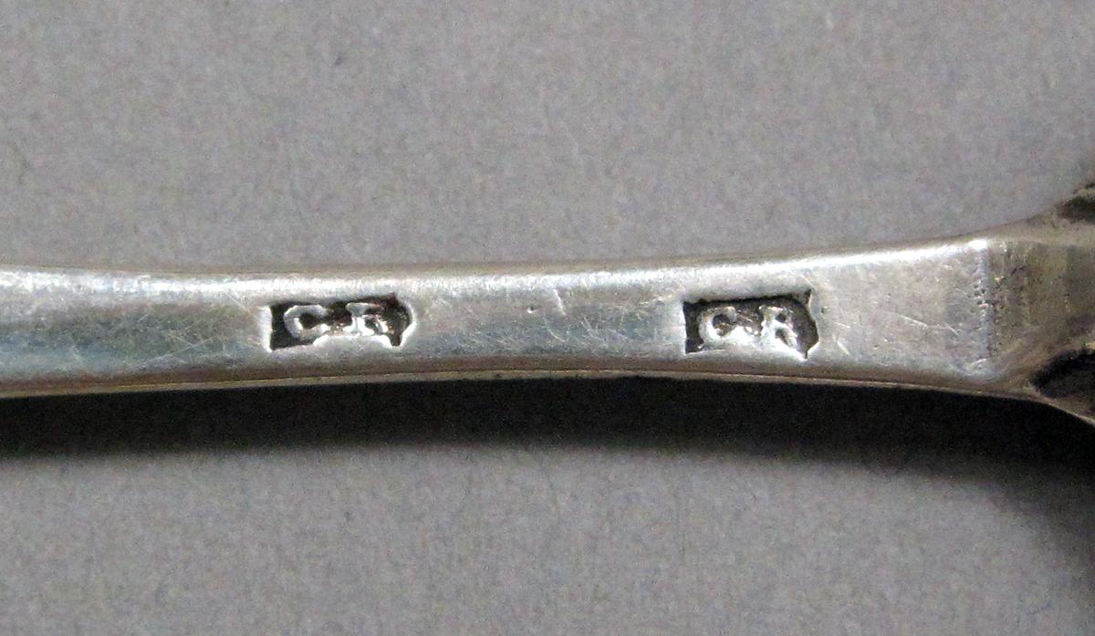 1998.0004.3917 Silver spoon mark