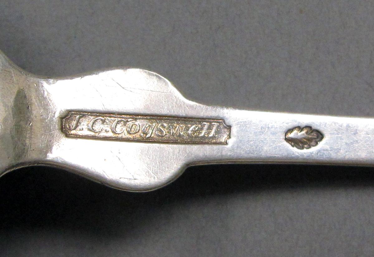 1998.0004.3919 Silver spoon mark