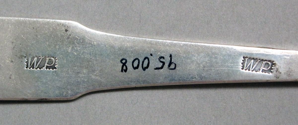 1998.0004.3921 Silver spoon mark