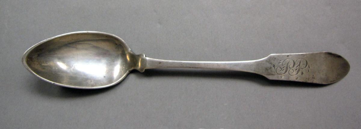 1998.0004.3928 Silver spoon upper surface
