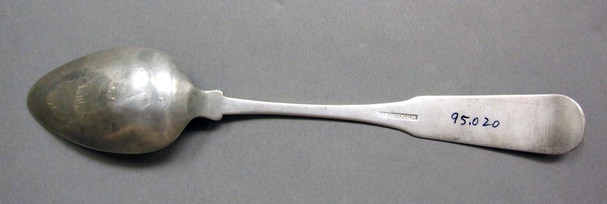 1998.0004.3933 Silver spoon underside