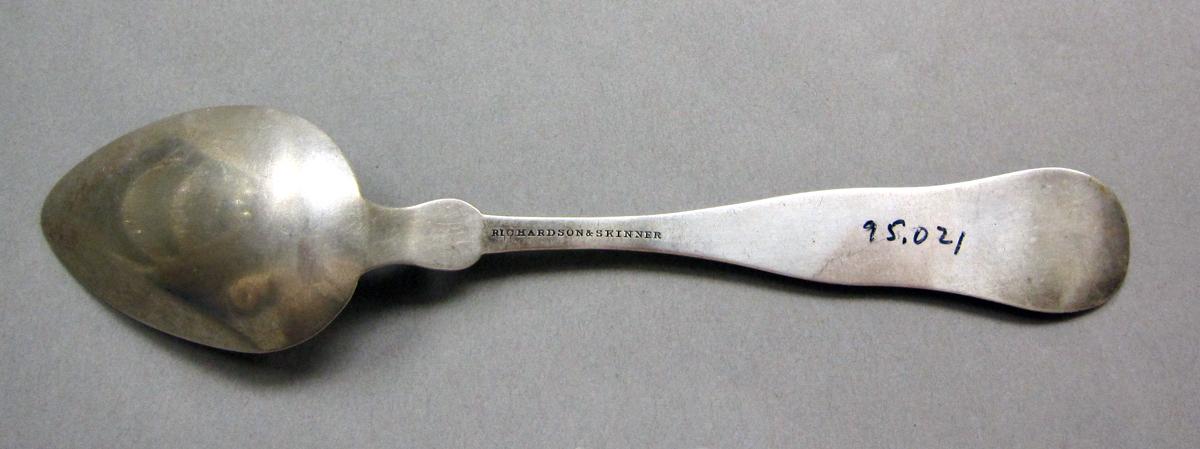 1998.0004.3934 Silver spoon underside