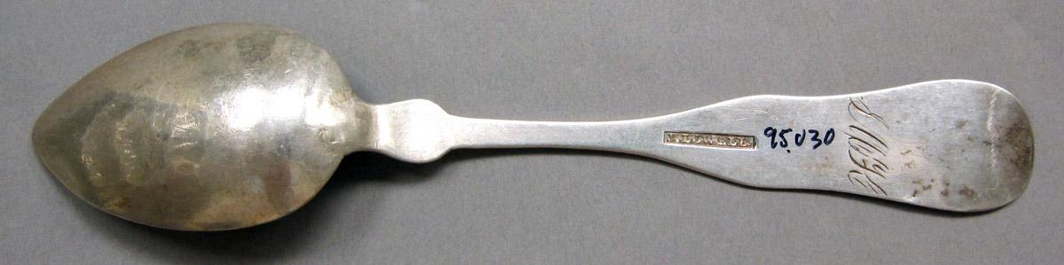 1998.0004.3943 Silver Spoon underside