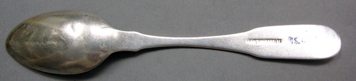 1998.0004.3944 Silver Spoon underside