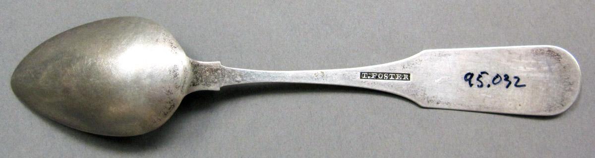 1998.0004.3945 Silver Spoon underside